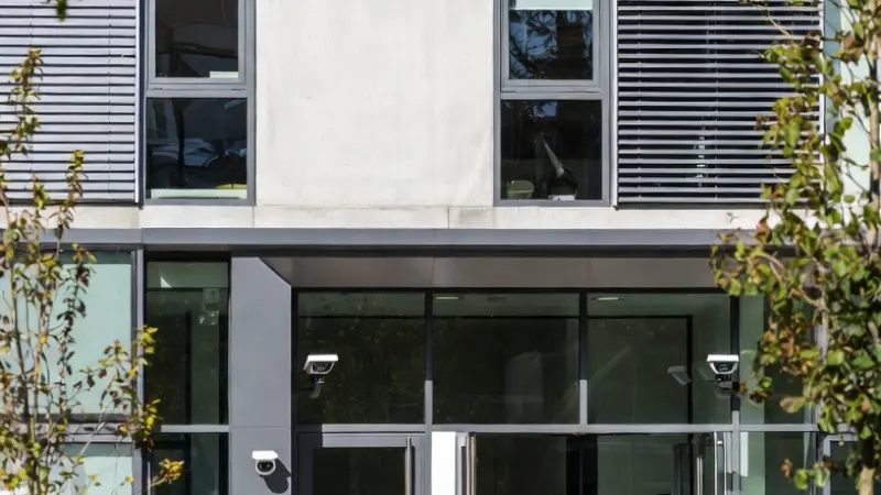 Access Control Systems UK: Installation, Tech Trends & Vendor Insights