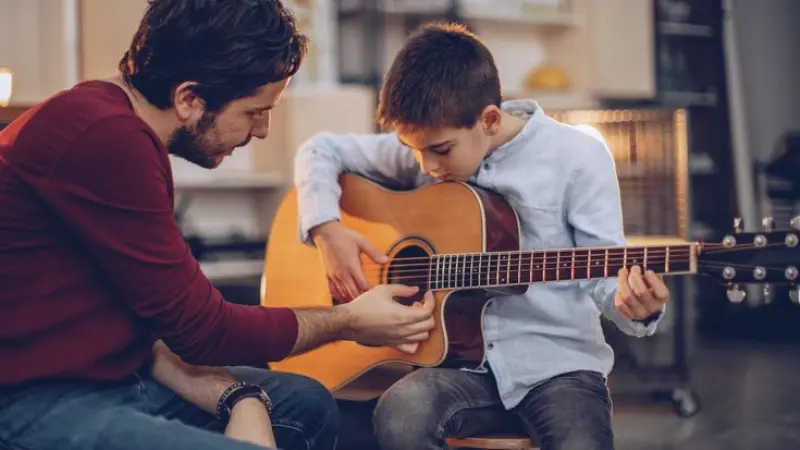Most Popular Guitar Teacher in London