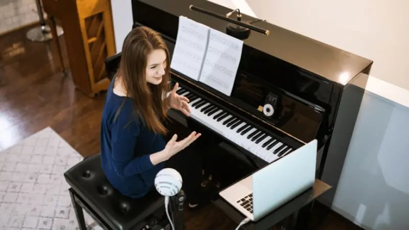Email Marketing  for Piano Teachers in Glasgow