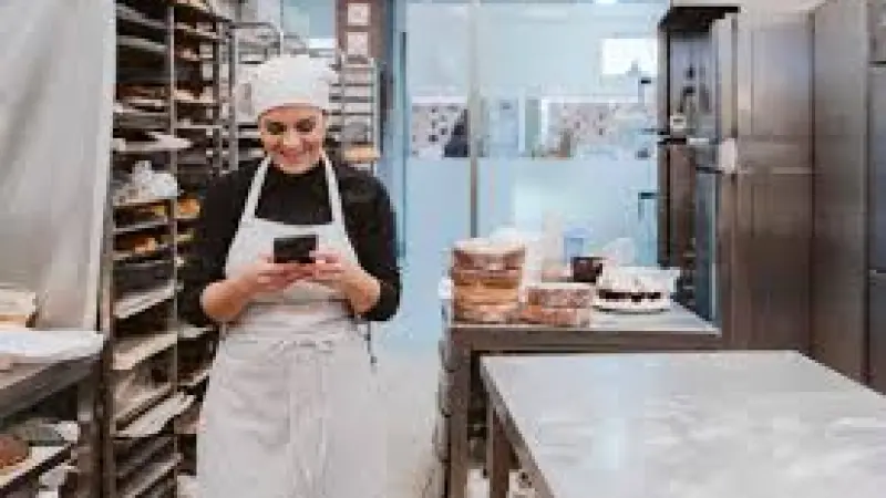 SMO  for Restaurant Managers in Glasgow  Drive Bookings