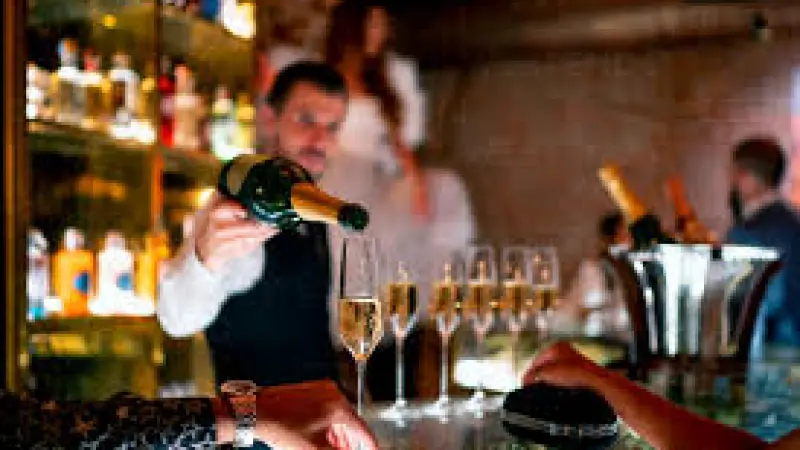 PPC  for Bartenders in Glasgow  Lead Generation