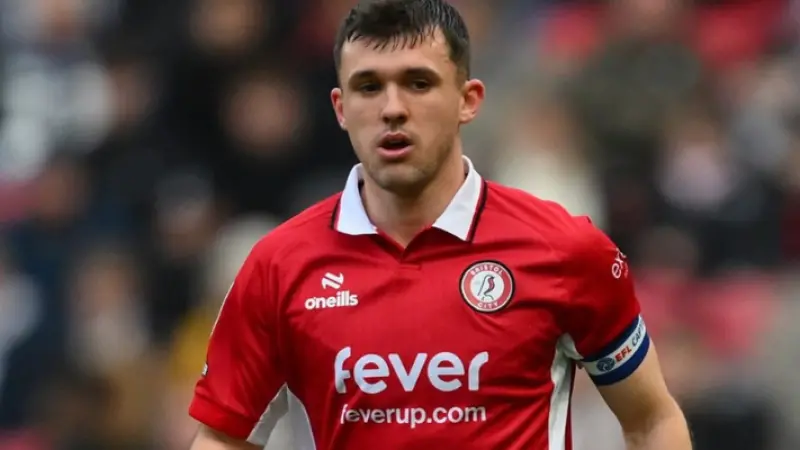 Bristol City 2-2 Wrexham: Max Bird's late stunner earns a point for Robins