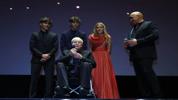 Michael Caine Honoured at Red Sea Film Festival