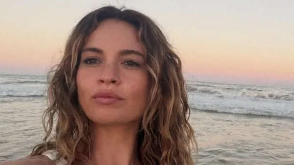 Lily James Is the Ultimate Holiday Bombshell in Mexico