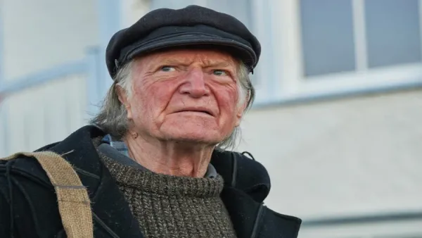 David Bradley Stars in Twisted Thriller 'My Sister's Bones'