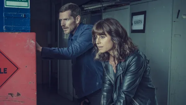 Viewers Binge "Betrayal" After Brilliant First Episode