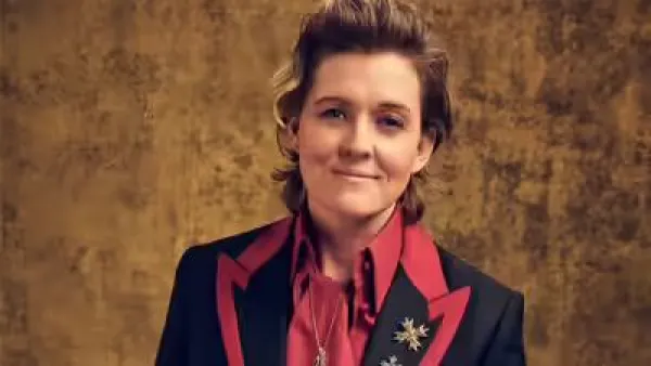 Brandi Carlile Transforms ‘America the Beautiful’