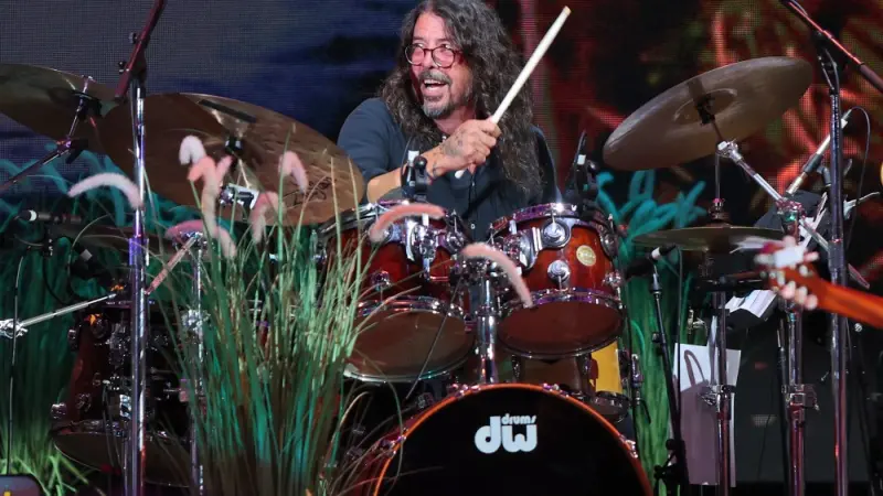 Foo Fighters Ignite North American Stadium Tour, Drop Fiery New Single 'Asking for a Friend'