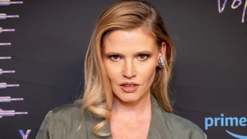 Lara Stone Expecting Second Child: Model and Ex-Wife of David Walliams Embarks on New Chapter