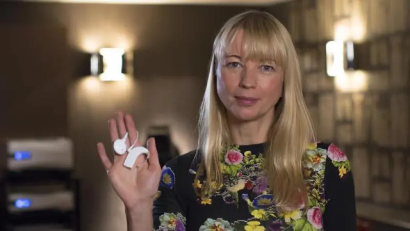 Sara Cox’s Triumphant Return to Radio 2 Breakfast: A New Dawn Amidst Charity Collapse Debts