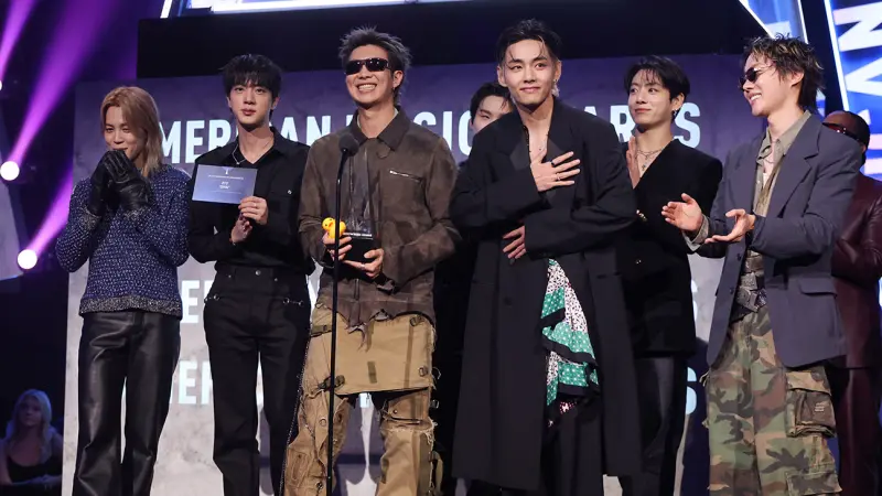 American Music Awards 2026: BTS Reigns Supreme, Sabrina Carpenter and Cardi B Score Big – Full Winners List