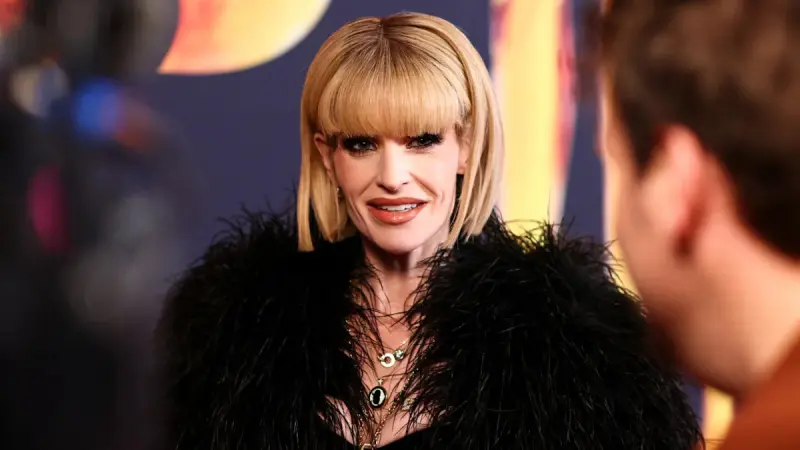 Kelly Osbourne Stuns at 2026 BRIT Awards After Speaking Out Against Body Shaming