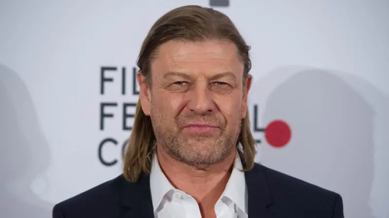 Sean Bean's Dystopian Thriller Snowpiercer Finally Boards Hulu Next Month
