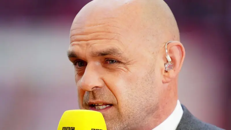 Danny Murphy's Feline Drama: The Emotional Saga of Bob the Cat and the Red Card That Ended It All