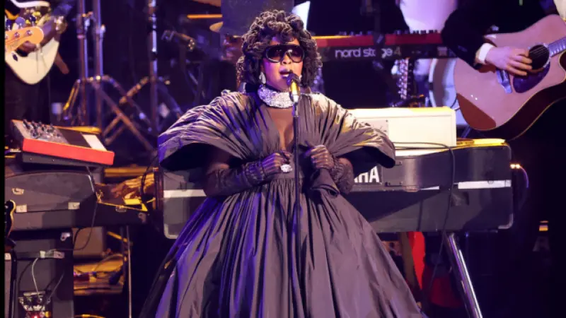 Ms. Lauryn Hill to Receive Living Legend Icon Award at 2026 BET Awards – A Long-Overdue Honor for a Cultural Architect
