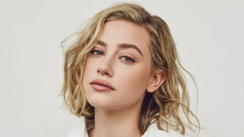 Lili Reinhart's Personal Day: The Skincare Brand That's Disrupting the Acne Industry With Trust and Transparency