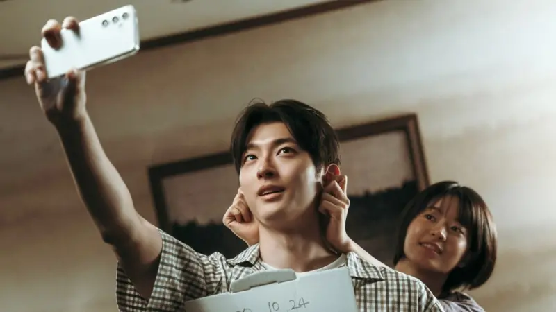 16 Essential K-Dramas to Stream on Netflix Right Now (April 2026): From ‘Bloodhounds’ to ‘If Wishes Could Kill’