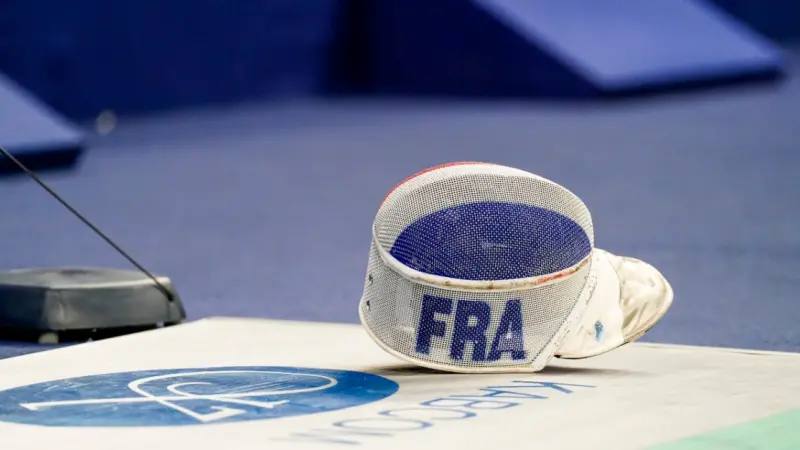 French Fencing in Mourning: Mathilde Grumier, Sister of Olympic Champion, Dies at 38