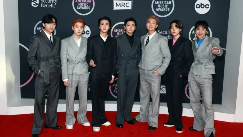 How to Watch the 2026 American Music Awards Live for Free: Stream BTS, Queen Latifah & More Without Cable