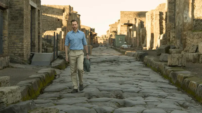 Tom Hiddleston on the Heartbreaking Power of 'Pompeii: Out of Time' and How Loki Redefined His Storytelling
