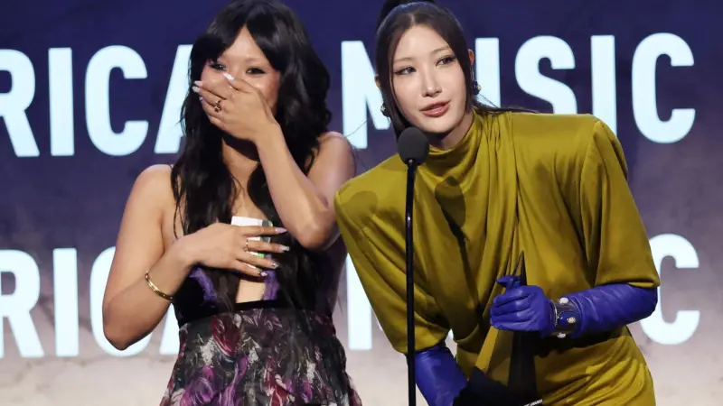 ‘KPop Demon Hunters’ HUNTR/X Trio Strikes Golden at 2026 AMAs, Sweeping Four Major Trophies