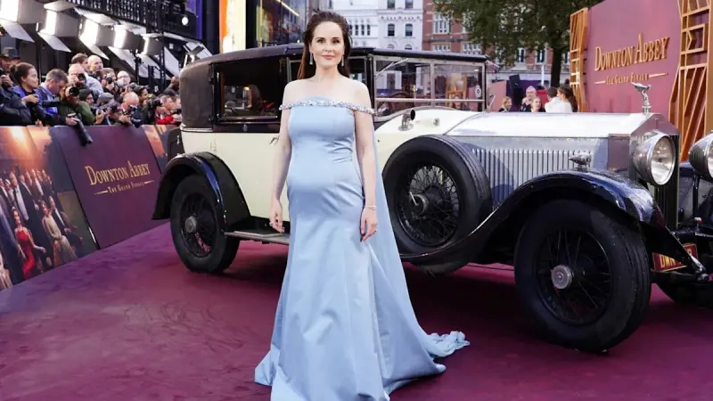 Michelle Dockery’s Triumphant Return: From Heartbreak to Baby Joy at Downton Premiere
