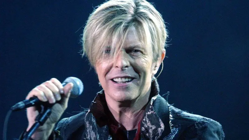 Bowie's Glittering Legacy Lights Up Blackpool: Free Concert With KT Tunstall, Jack Savoretti & The Hallé Orchestra