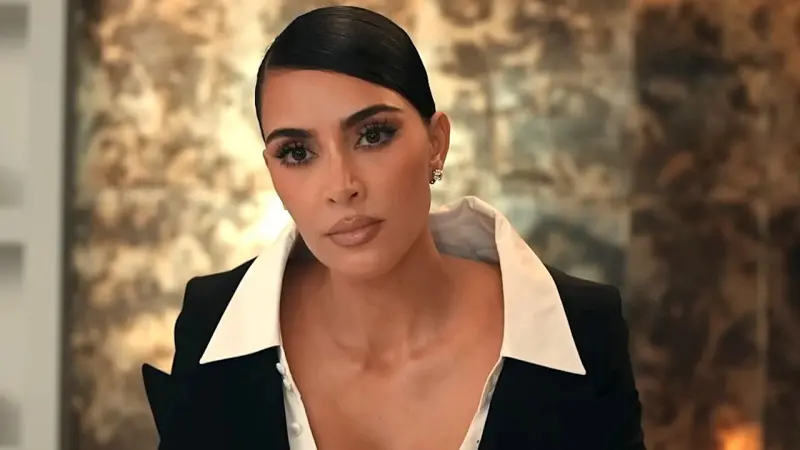 Kim Kardashian's Lost Earring Drama: Why the Internet Is Finally Seeing It Her Way