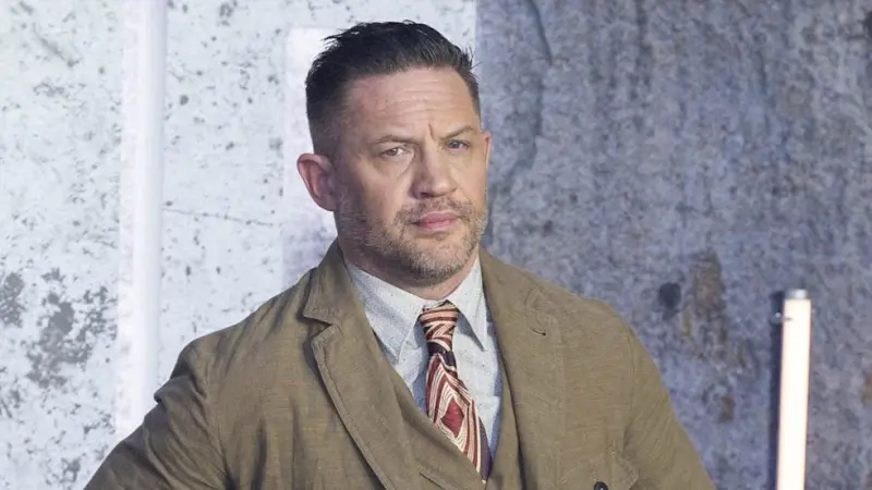 Tom Hardy Gets Brutally Honest About His Health: 'It's All Falling to Bits'