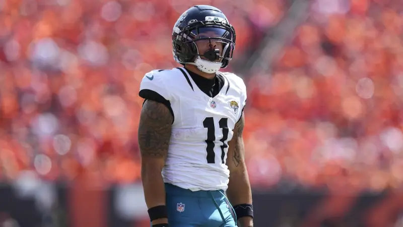 Fantasy Football 2026: 8 Players Rocketing Up and Crashing Down Draft Boards as NFL Preseason Heats Up