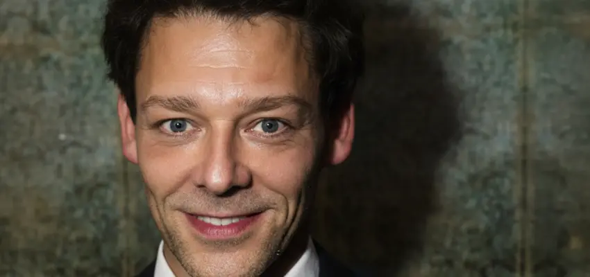 Richard Coyle