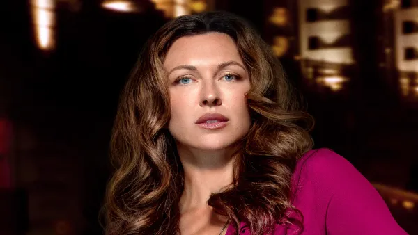Margot Stilley