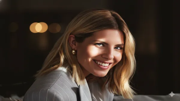 Mollie King