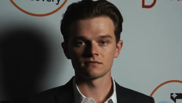 Robert Aramayo