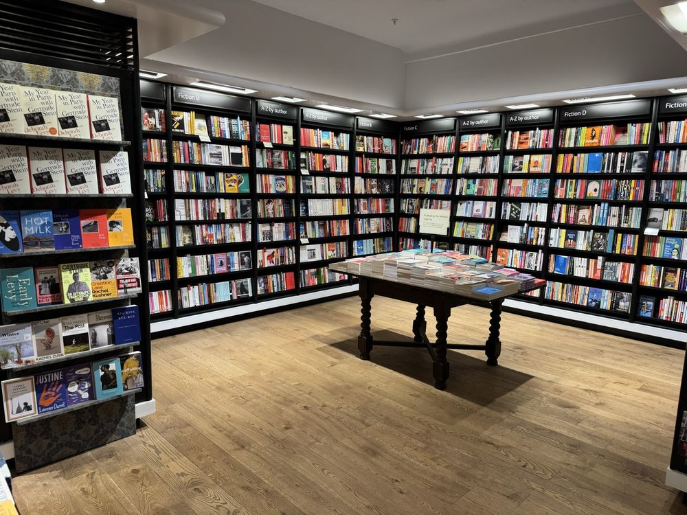 Waterstones Piccadilly